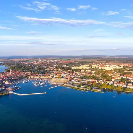 Altstadtapartment Carli- Komfortable Im Herzen Von * Waren (Müritz)